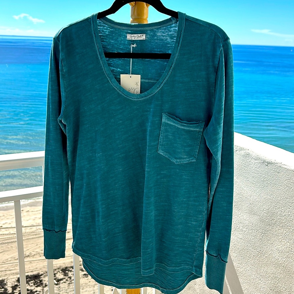 GREY STATE LONG SLEEVE TOP